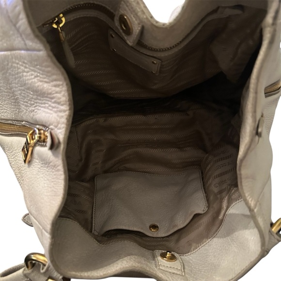 Authentic Prada Cervo Shine Double Zip Leather Tote - Picture 11 of 16